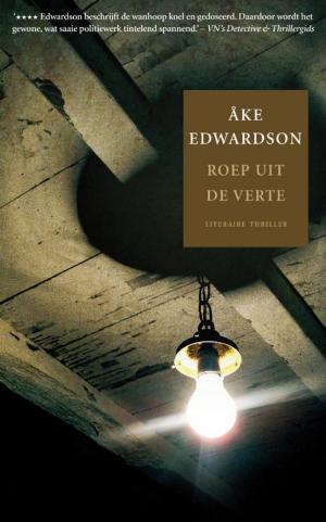 Cover of the book Roep uit de verte by Gerard de Villiers