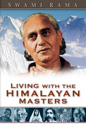 Book cover of Living with the Himalayan Masters