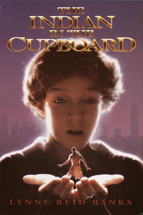 Cover of the book The Indian in the Cupboard by Lynne Reid Banks, Random House Children's Books