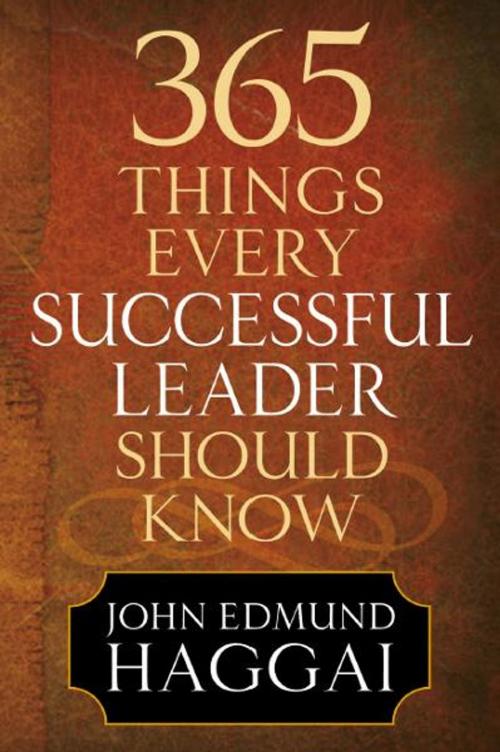 Cover of the book 365 Things Every Successful Leader Should Know by John Edmund Haggai, Harvest House Publishers, Inc.