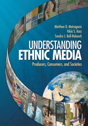 Book cover of Understanding Ethnic Media