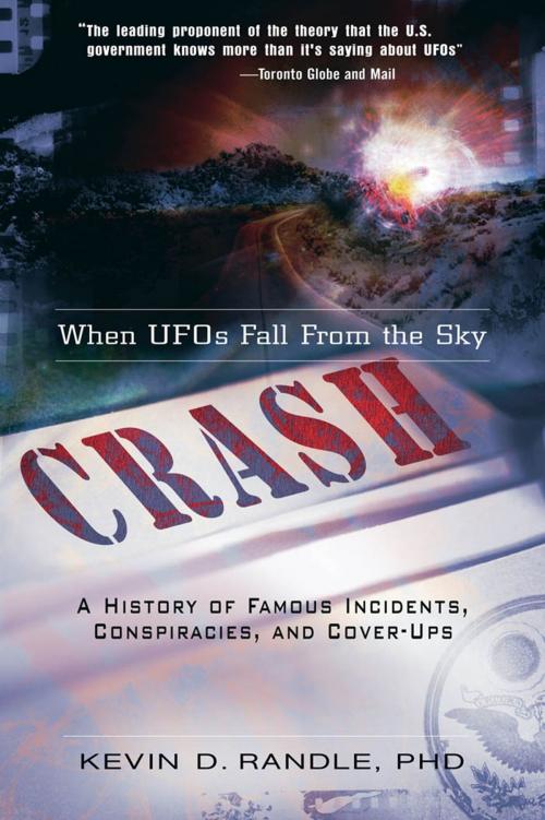 Cover of the book Crash: When UFOs Fall From the Sky by Kevin D. Randle, Red Wheel Weiser