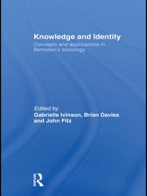 Cover of the book Knowledge and Identity by Colin Noble, Jerry Brown, Jane Murphy