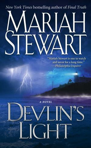 Cover of the book Devlin's Light by Pip Karmel