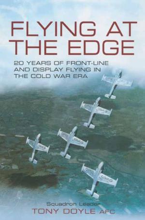 Cover of the book Flying at the Edge by Jon Sutherland, Diane Canwell