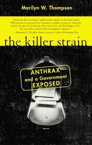 Cover of the book The Killer Strain by Lauren Belfer