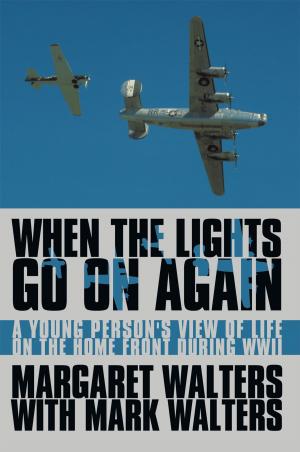 Cover of the book When the Lights Go on Again by LYDIA THOMAS