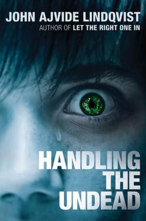Cover of the book Handling the Undead by Lisa Patton