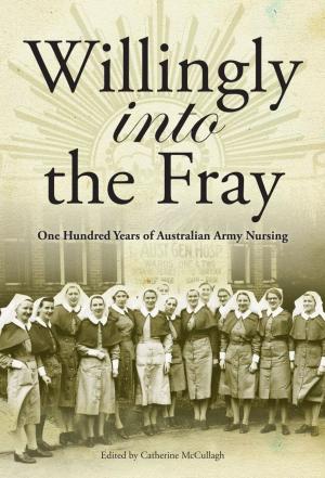 Cover of the book Willingly Into The Fray by Chris Roberts
