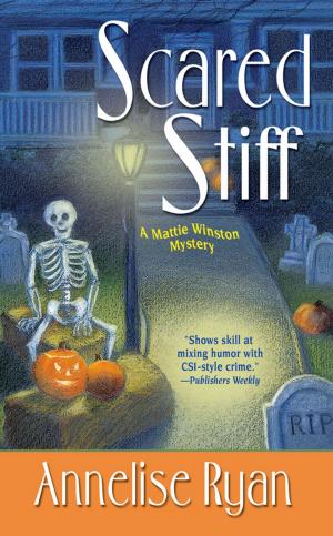 Cover of the book Scared Stiff by Jennifer Estep