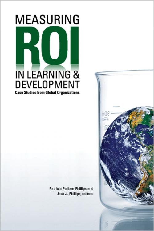 Cover of the book Measuring ROI in Learning & Development by Patricia Pulliam Phillips, Jack J. Phillips, Association for Talent Development