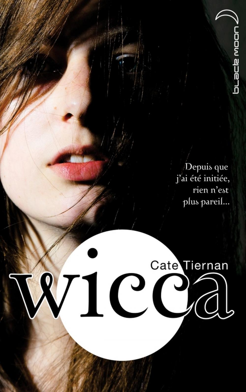 Big bigCover of Wicca 1