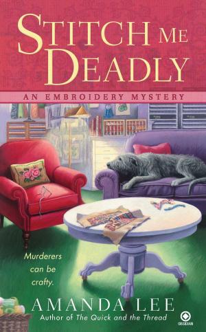 Book cover of Stitch Me Deadly