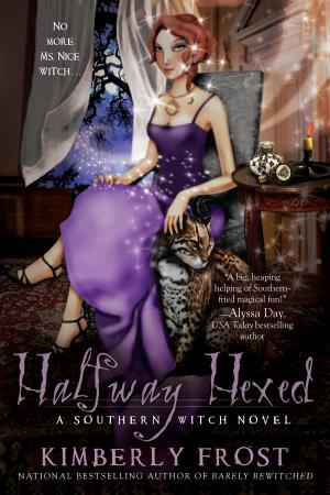 Cover of the book Halfway Hexed by Melinda Dawn Garren