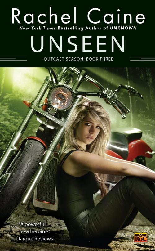 Cover of the book Unseen by Rachel Caine, Penguin Publishing Group