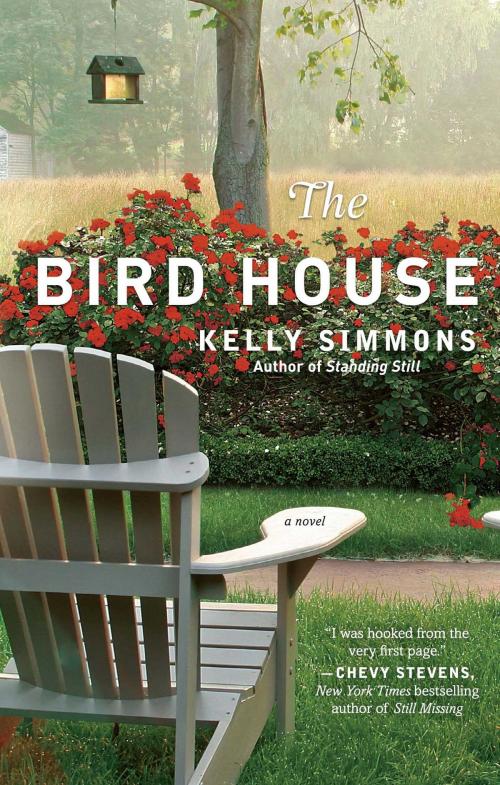 Cover of the book The Bird House by Kelly Simmons, Washington Square Press