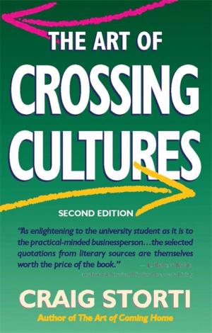 Cover of the book The Art of Crossing Cultures by Thomas Moore