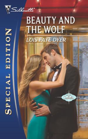Cover of the book Beauty and the Wolf by Evelyn Lyes