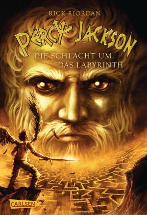 Cover of the book Percy Jackson - Die Schlacht um das Labyrinth (Percy Jackson 4) by Kirsty McKay