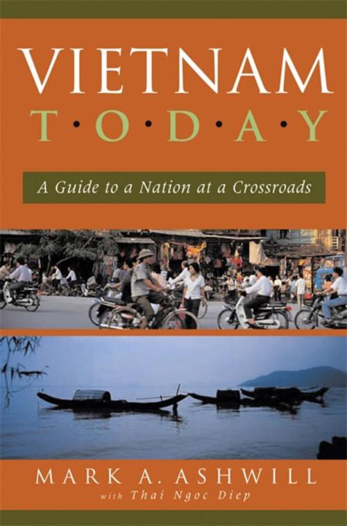 Cover of the book Vietnam Today by Mark A. Ashwill, Quercus