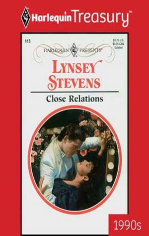Cover of the book Close Relations by Jane Porter