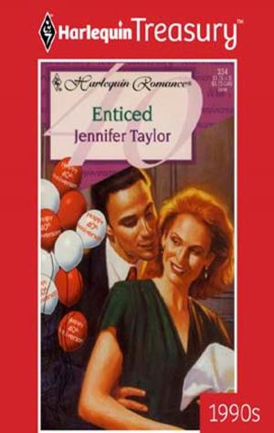 Cover of the book Enticed by Delores Fossen