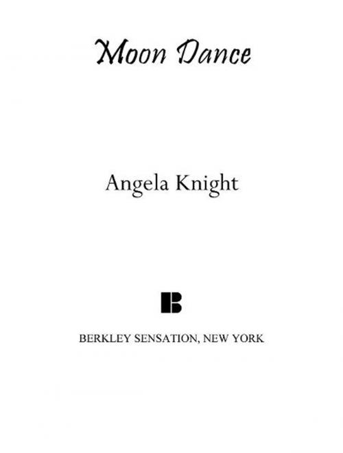 Cover of the book Moon Dance by Angela Knight, Penguin Publishing Group