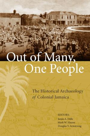 Cover of the book Out of Many, One People by David G. Anderson, Richard Jefferies, Jon L. Gibson, Kenneth E. Sassaman, John A. Clark, Nancy Marie White, George R. Milner, Randolph J. Widmer, Philip J. Carr, Samuel O. Brookes, Prentice Thomas, Mike Russo, Janice Campbell, James R. Morehead, Lee H. Stewart, Michael Heckenberger, Joe W. Saunders