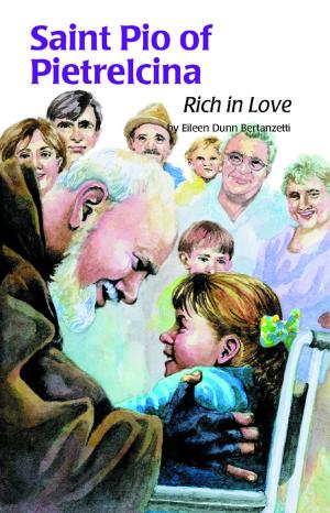 Cover of the book Saint Pio of Pietrelcina by Maria Grace Dateno FSP