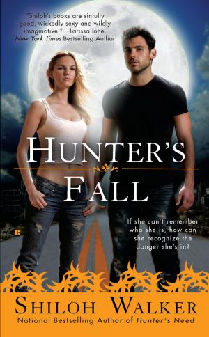 Cover of the book Hunter's Fall by Peter S. Beagle