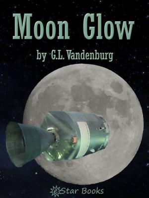 bigCover of the book Moon Glow by 