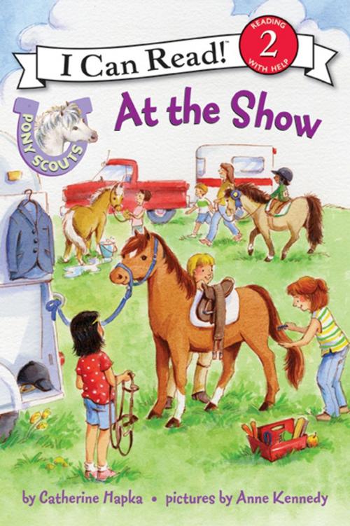 Cover of the book Pony Scouts: At the Show by Catherine Hapka, HarperCollins