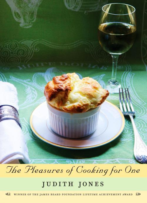Cover of the book The Pleasures of Cooking for One by Judith Jones, Knopf Doubleday Publishing Group