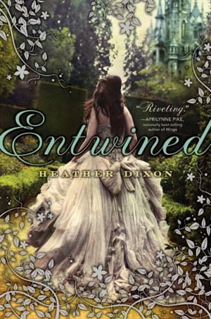 Cover of the book Entwined by Erin Entrada Kelly