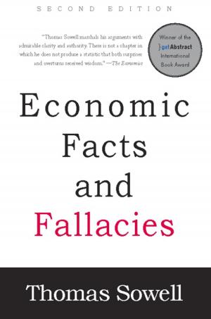 Cover of the book Economic Facts and Fallacies by Thomas Sowell