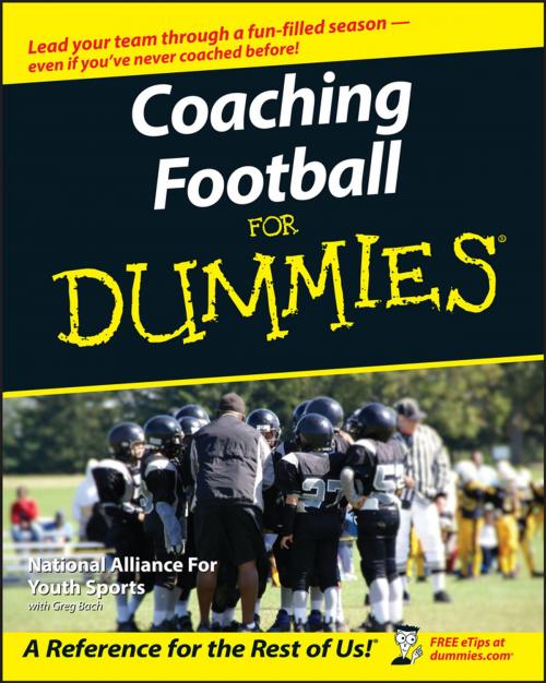 Cover of the book Coaching Football For Dummies by The National Alliance of Youth Sports, Wiley