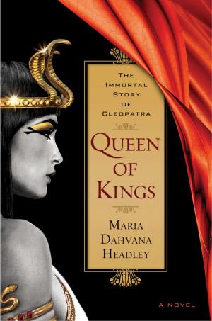 Cover of the book Queen of Kings by Wen Spencer