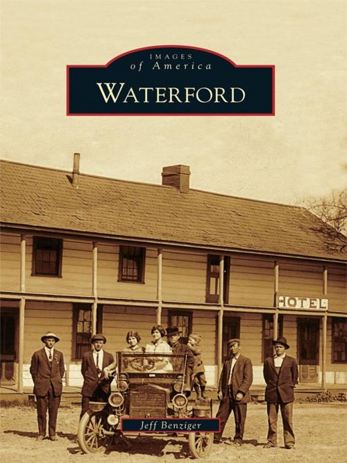 Cover of the book Waterford by Jeff Benziger, Arcadia Publishing Inc.