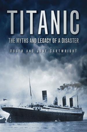 Cover of the book Titanic by Fran Doel, Geoff Doel