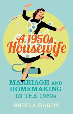 Cover of the book 1950s Housewife by Cornelia Brooke Gilder, Julia Conkiln Peters