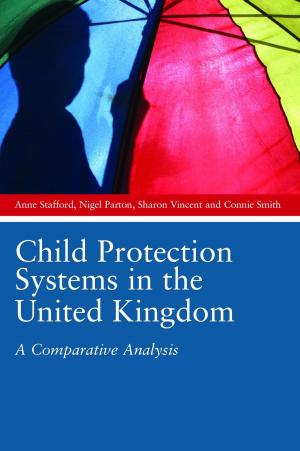 Book cover of Child Protection Systems in the United Kingdom