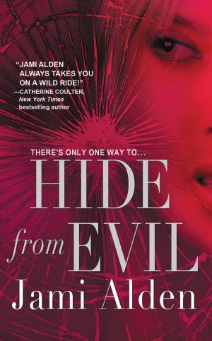 Cover of the book Hide from Evil by M. C. Beaton