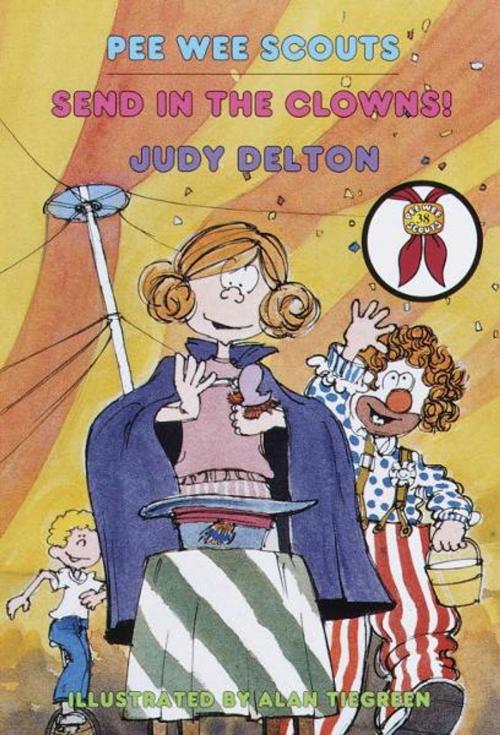 Cover of the book Pee Wee Scouts: Send in the Clowns by Judy Delton, Random House Children's Books