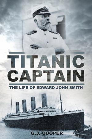 Cover of the book Titanic Captain by Antony Cummins, Yoshie Minami