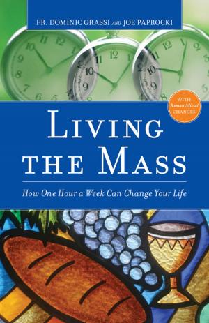 Cover of the book Living the Mass by Heather King
