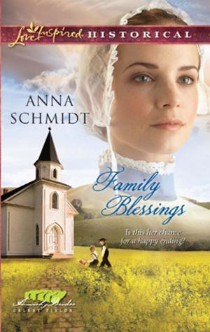 Cover of the book Family Blessings by Michelle Smart
