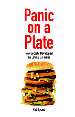 Cover of the book Panic on a Plate by Mick Hume