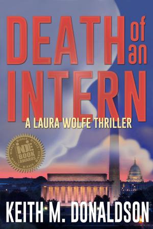 Cover of the book Death of an Intern by Laura Durham