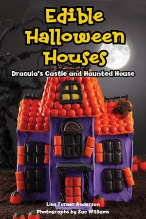 Cover of the book Edible Halloween Houses by Jennifer Adams