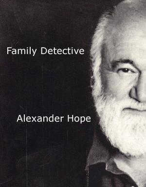 Book cover of Family Detective